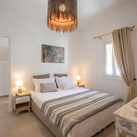 Sea House Grey Senses * Mykonos Town